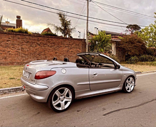 Imagen 22 de 25 de Peugeot 206 2003 2.0 Cc Cu