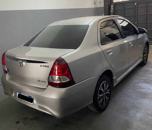 Toyota Etios 1.5 Sedan Xls