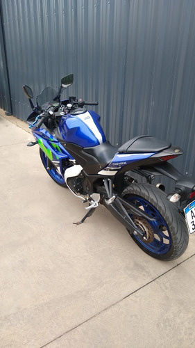 Imagen 3 de 21 de Yamaha R3 Movistar