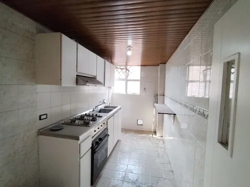 Apartamento En Venta En Modelia. Cod V16411