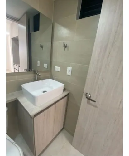 Venta Apartaestudio De 38mtrs2 En La Flora, Norte De Cali 11308.