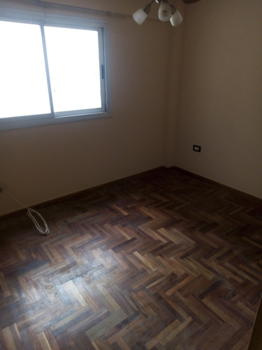 Imagen 10 de 14 de B Gral Paz - Depto 2 Dorms 2 Baños - Escritura -no Bancor