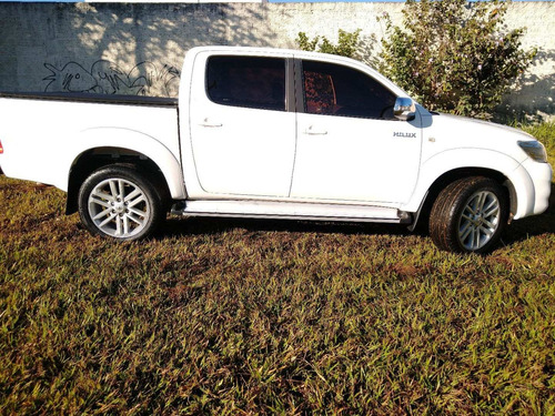 Toyota Hilux 2014 2.7 Sr Cab. Dupla 4x2 Flex Aut. 4p