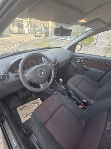 Renault Sandero Stepway 1.6 Confort 105cv