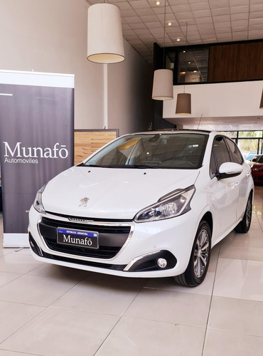 Peugeot 208 Felline 1.6 2018