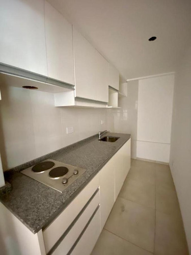 Imagen 8 de 11 de Departamento 2 Ambientes A Estrenar Edificio De Categoría - Once