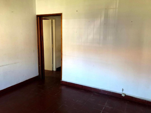 Imagen 2 de 12 de Chalet En Venta