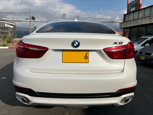 BMW X6 XDrive30d 3.0cc AT AA 4X4