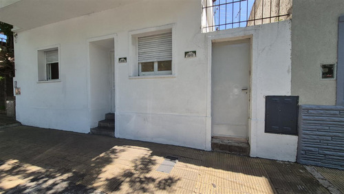 Casa 3 Amb. En Venta, Con Jardín Y Terraza. Florida - Vicente López