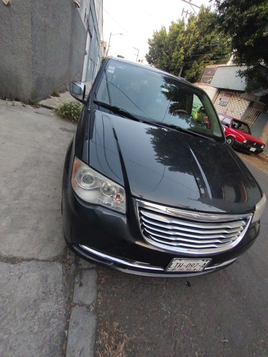 Chrysler Town & Country 3.6 Limited Mt