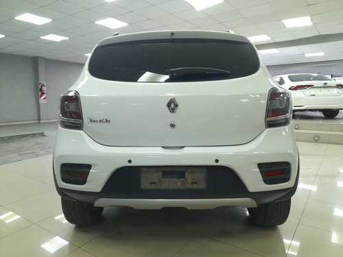 Renault Sandero Stepway 1.6 Privilege 105cv