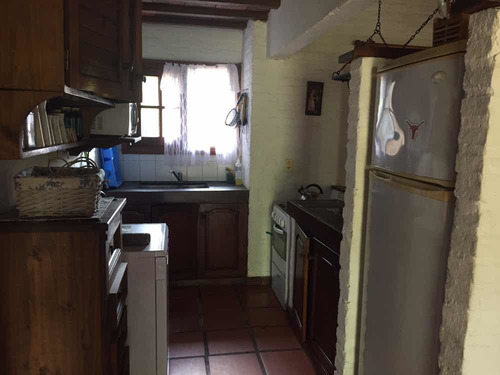 Casa De Dos Dormitorios Muy Fresca