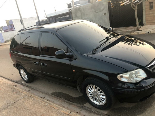 Chrysler Grand Caravan 2006 3.3 Se 5p