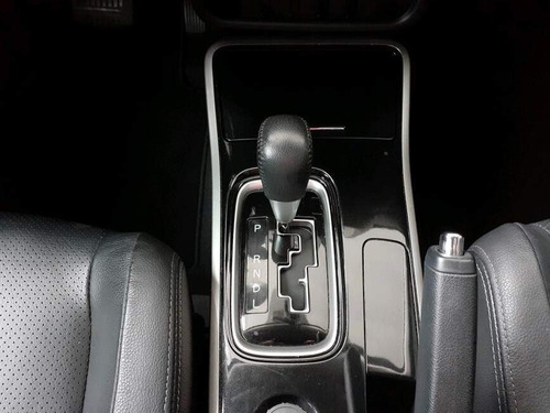 Imagem 8 de 13 de Outlander 2.0 16v Gasolina 4p Automático