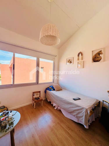 Venta Dúplex En Tigre, 2 Dorm Y Escritorio Más Cochera!
