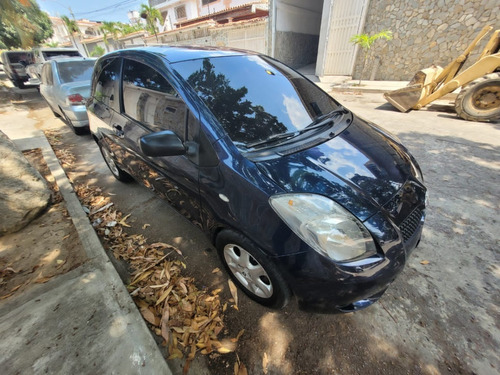 Imagen 3 de 15 de Toyota Yaris Automatico
