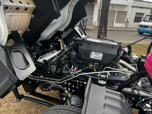 Imagen 9 de 13 de Mercedes Benz Accelo 815/39 Ce Manual 2022 0km Sin Rodar!!