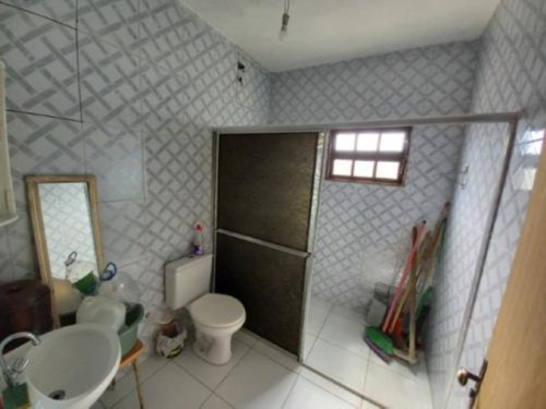 Imagem 8 de 13 de Casa Com 2 Quartos, Espaço Para Piscina Na Praia De Itanhaém/sp! Analisa Ofertas!