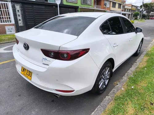 Mazda 3 2.0 Touring