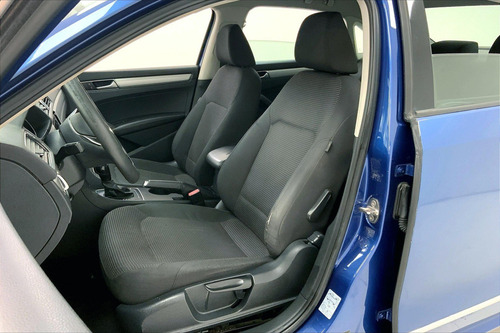 Imagen 18 de 25 de Volkswagen Passat 4 Pts Comfortline, 25l, Tiptronic, Cd, R