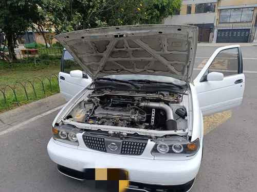 Nissan Sentra 1.6 B13 Lujo