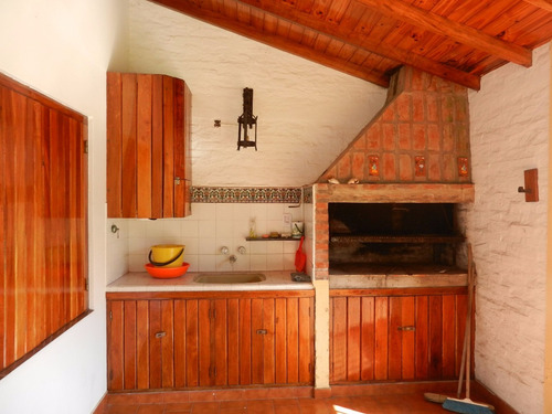 Imagen 8 de 14 de Casa / Chalet (no Duplex) Para 8 Personas La Lucila Del Mar