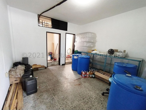 Imagen 6 de 11 de Mayra Ysabel Cedeño Vende Local Comercial En El Toro Las Delicias, Maracay Cod 22-14069