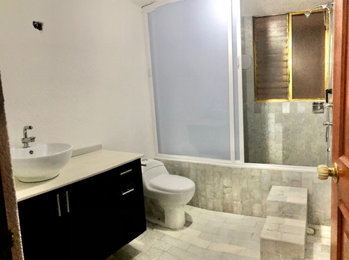 Imagen 20 de 24 de Departamento Muy Amplio