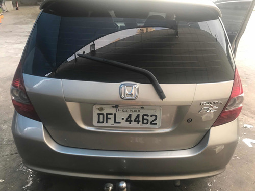 Imagem 5 de 11 de Honda Fit 2005 1.4 Lx 5p