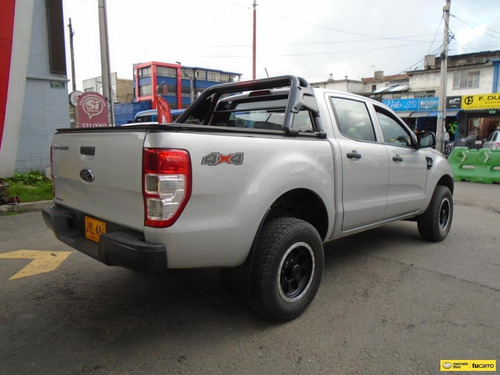 Imagen 5 de 14 de Ford Ranger Xl