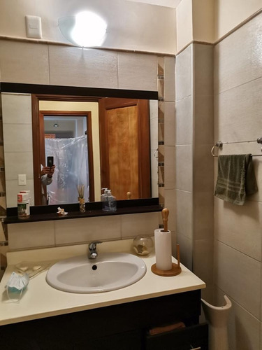 Imagen 23 de 23 de Fina Y Reciclada Oficina O Vivienda Sobre Av. Libertador