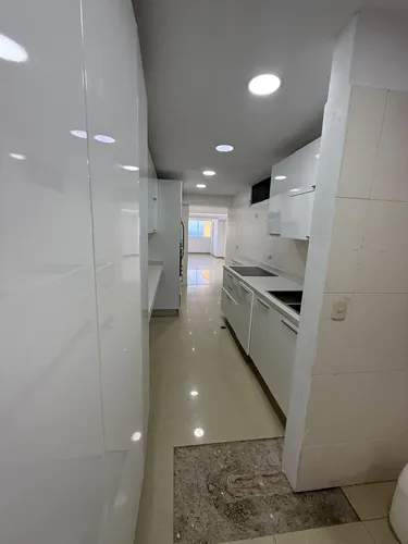 Apto De 2 Hab Y 3 Baños