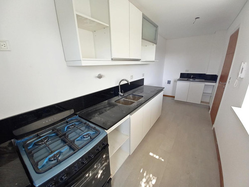 Imagen 11 de 30 de Venta Departamento 2 Ambientes En Olivos