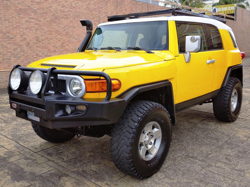 Imagen 1 de 18 de Toyota Fj Cruiser 4x4