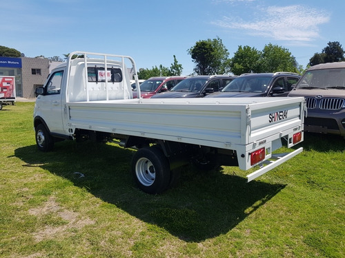Imagen 3 de 15 de Hyundai H100 2023 2.5 Truck C/caja