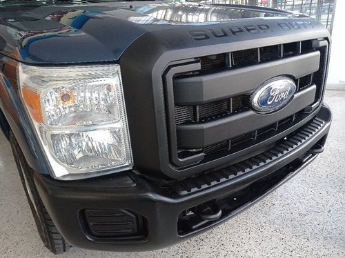 Imagen 2 de 12 de Ford F-250