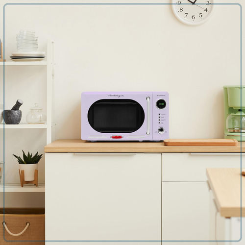 Horno Microondas 0.7 Pies Cúbicos Color Lavanda