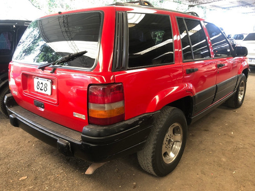 Grand Cherokee 4.0 Laredo 4x4 Full 1997 Financiamos