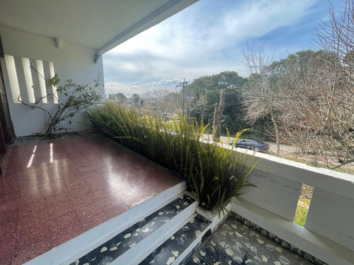 Dos Padrones En Venta Sobre Calle Abrevadero