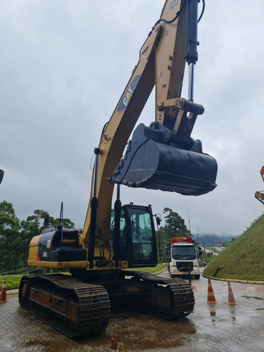 Imagem 2 de 4 de Caterpillar Escavadeira 336 - Ano 2017 - R$ 720.000