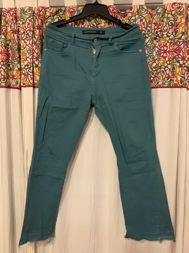 comprar Jean Color Verde Petro Cuesta Blanca Flare Tokio Talle 40\u002F44