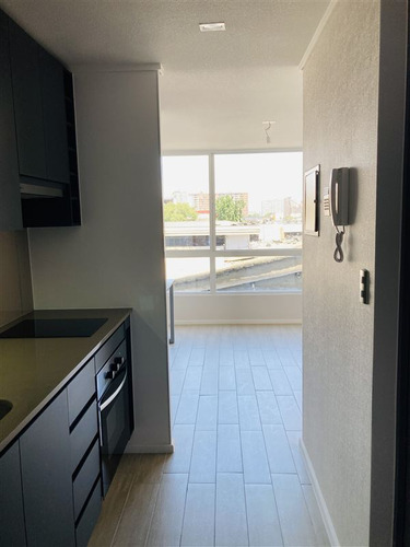 Ref:73332** Arriendo Depto Nuevo Home Estudio, Con