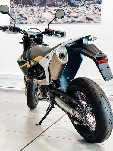 Imagen 8 de 20 de 701 Supermoto Husqvarna Motard (no Ktm)