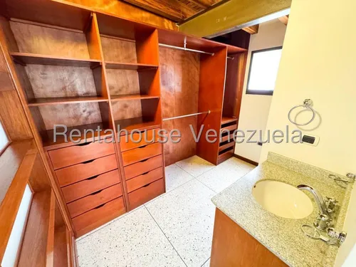 Casa En Alquiler - Mls #25-10738