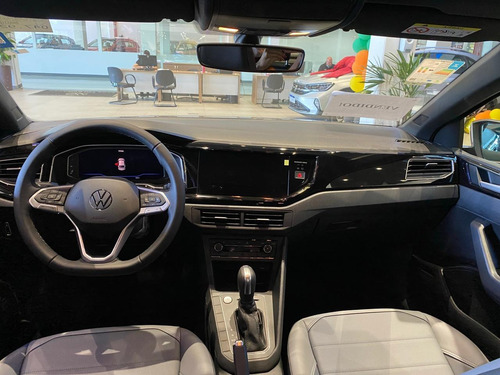 Imagem 3 de 7 de Volkswagen Nivus Highline 1.0 Turbo (aut) (flex)
