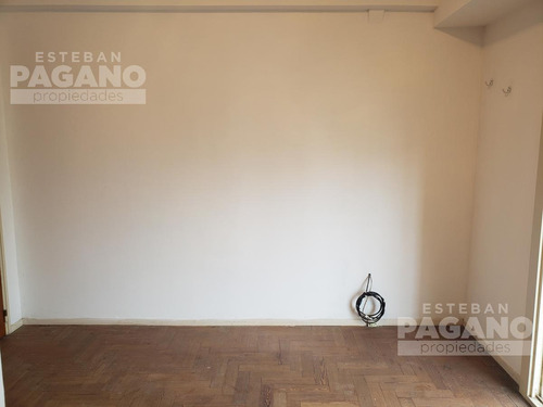 Departamento De 3 Ambientes - 60 Esq 5 - La Plata