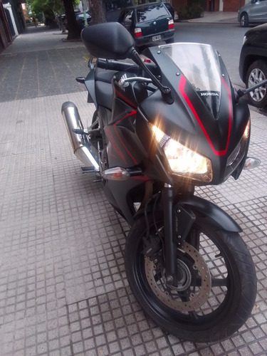 Imagen 6 de 11 de Honda Cbr 300