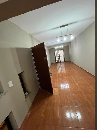 Imagen 14 de 29 de Casa En Venta - 6 Dormitorios 5 Baños - 300mts2 - Tablada