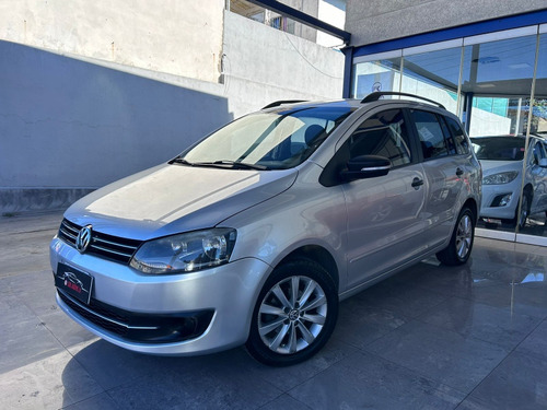 Volkswagen Suran 1.6 Imotion Trendline 11b