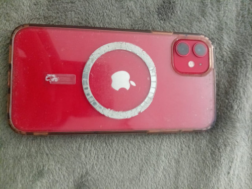 iPhone 11 Rojo (Usado)